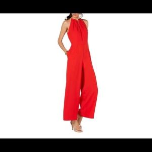Red jumpsuit, size 4, never worn. ❤️